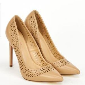 Anelia in Nude JustFab pumps